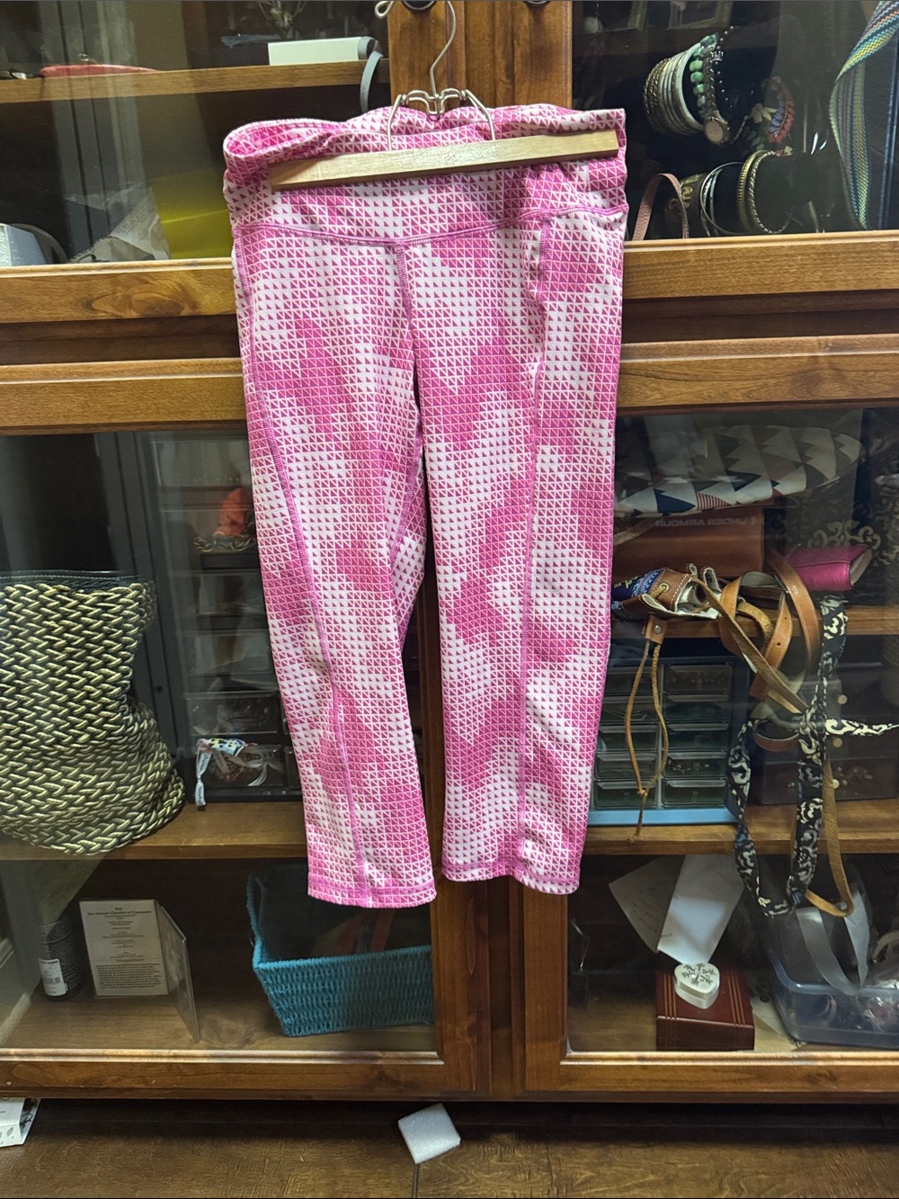 Old Navy Pink Capri Active Leggings